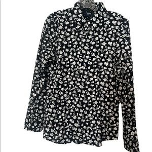 Chaps No Iron Button Down Blouse